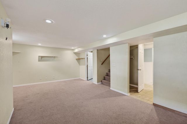 1848 Montana Avenue E, Saint Paul, MN 55119
