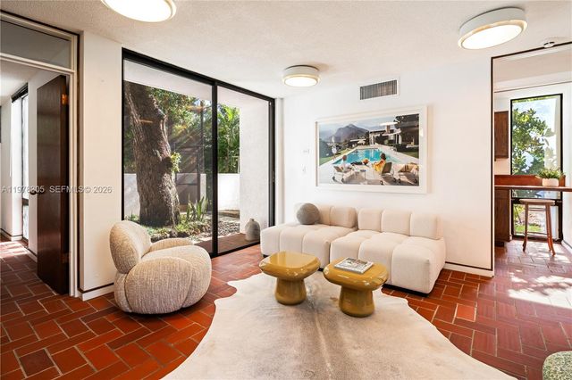 6400 SW 133rd Dr, Pinecrest, FL 33156