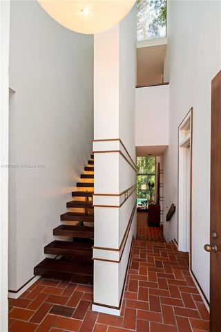 6400 SW 133rd Dr, Pinecrest, FL 33156