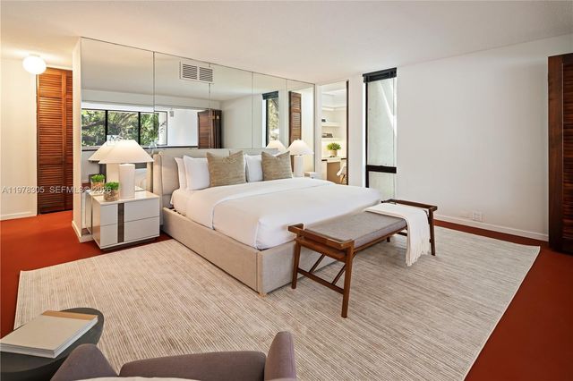 6400 SW 133rd Dr, Pinecrest, FL 33156