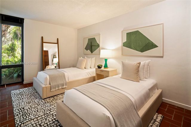 6400 SW 133rd Dr, Pinecrest, FL 33156