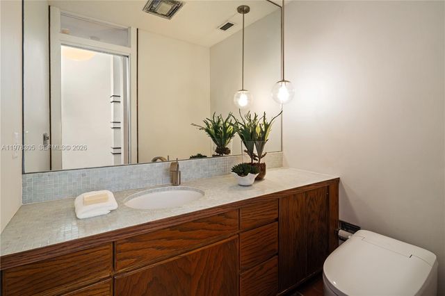 6400 SW 133rd Dr, Pinecrest, FL 33156