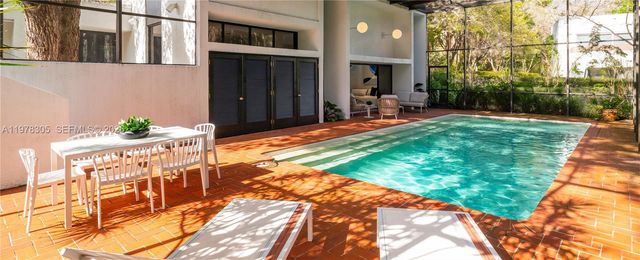 6400 SW 133rd Dr, Pinecrest, FL 33156