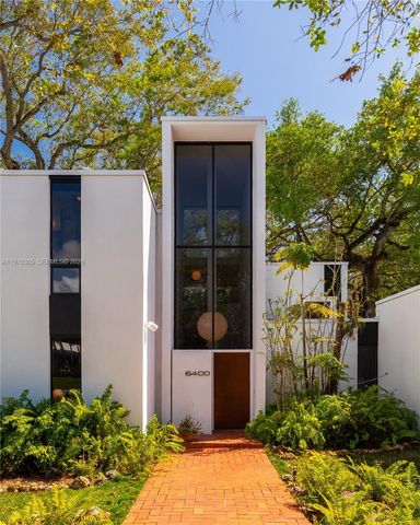 6400 SW 133rd Dr, Pinecrest, FL 33156