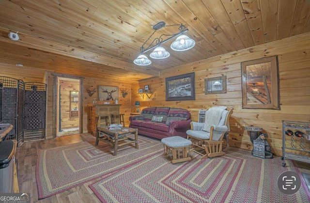 367 Sunrise Valley Road, Blue Ridge, GA 30513