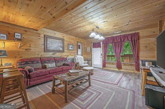367 Sunrise Valley Road, Blue Ridge, GA 30513