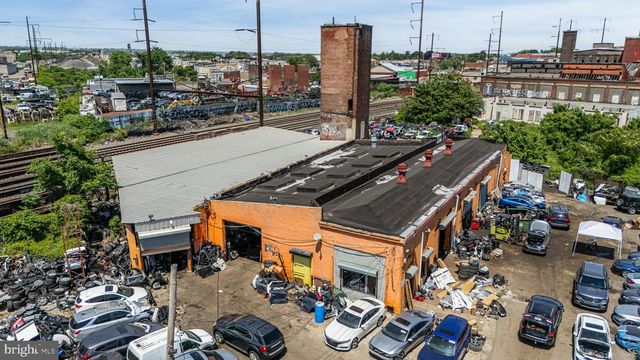 325 W GLENWOOD AVE, Philadelphia, PA 19140
