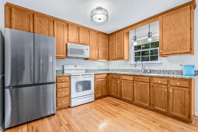 77 Oak Hill Dr., Georgetown, SC 29440