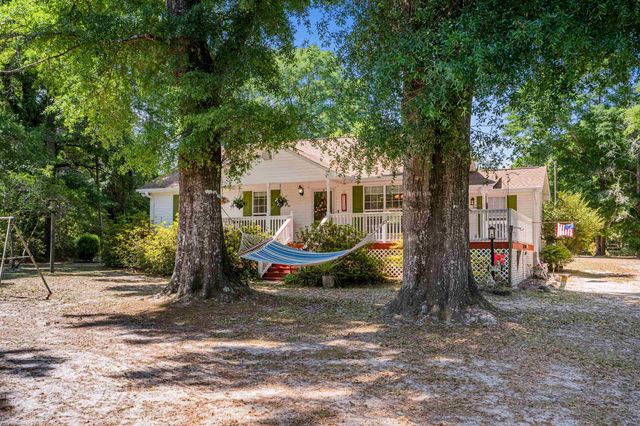 77 Oak Hill Dr., Georgetown, SC 29440