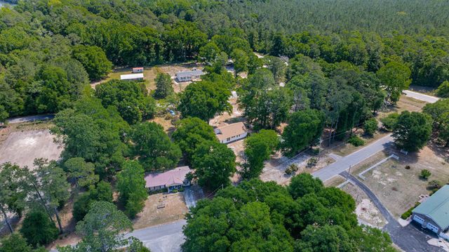 77 Oak Hill Dr., Georgetown, SC 29440