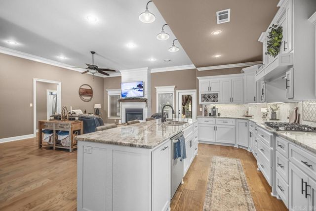 2319 Abigail Drive, Bryant, AR 72019