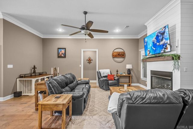 2319 Abigail Drive, Bryant, AR 72019