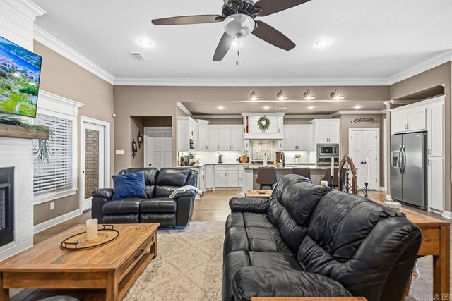 2319 Abigail Drive, Bryant, AR 72019