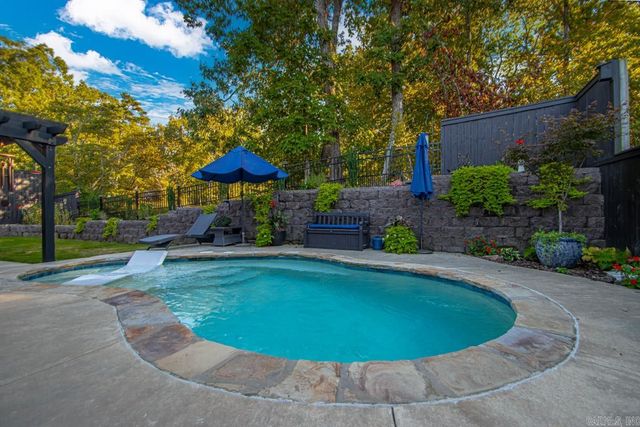 2319 Abigail Drive, Bryant, AR 72019