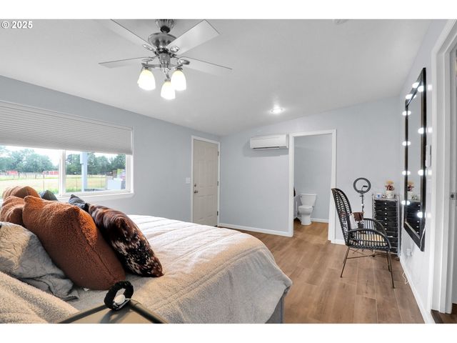 93215 LONG TOM Dr, Cheshire, OR 97419