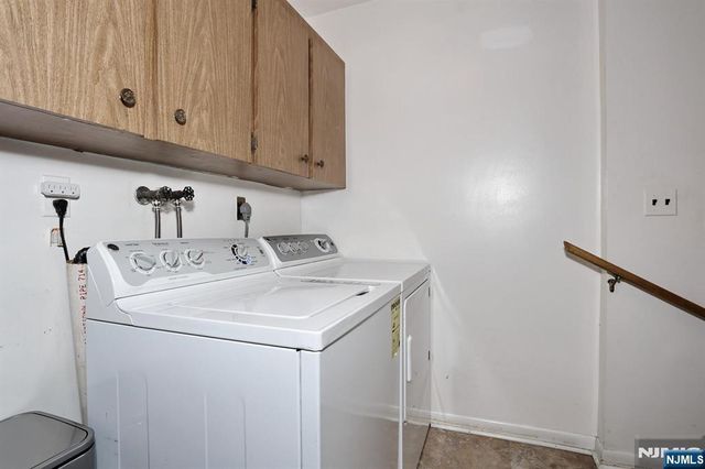 7 Tufts Court, Paramus, NJ 07652