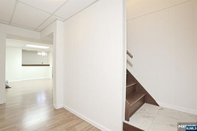 7 Tufts Court, Paramus, NJ 07652