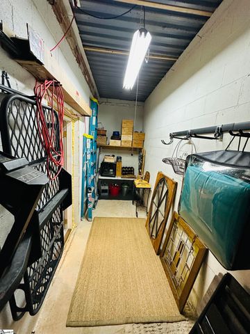 102 Davis Drive, Piedmont, SC 29673