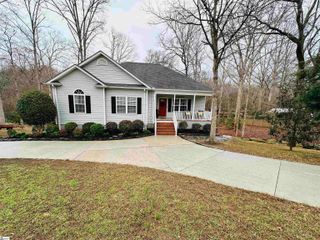 102 Davis Drive, Piedmont, SC 29673