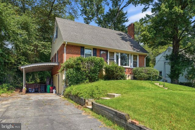 10500 DEAKINS HALL DR, Hyattsville, MD 20783