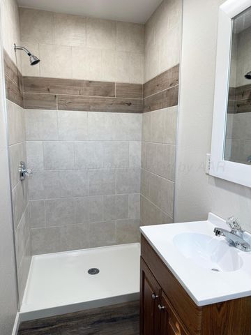 604 Oak, Dimmitt, TX 79027