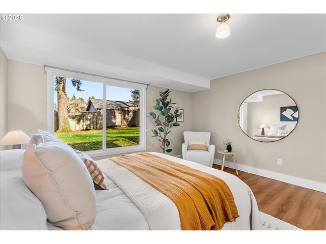 14815 Sw BONNIE BRAE St, Beaverton, OR 97007