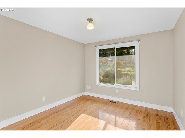 14815 Sw BONNIE BRAE St, Beaverton, OR 97007