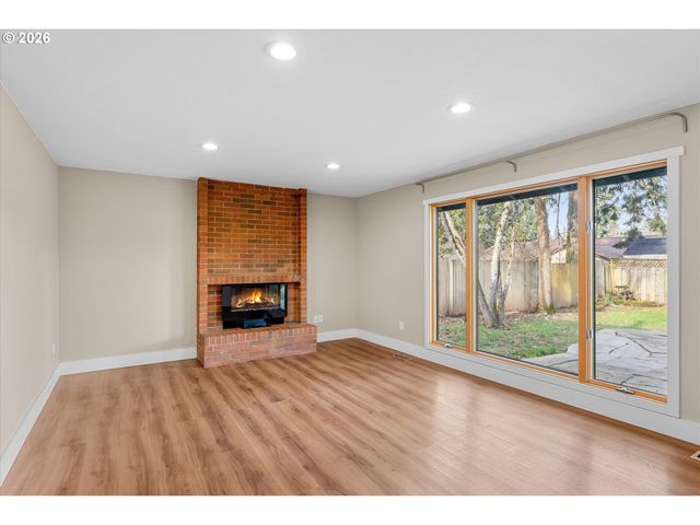 14815 Sw BONNIE BRAE St, Beaverton, OR 97007