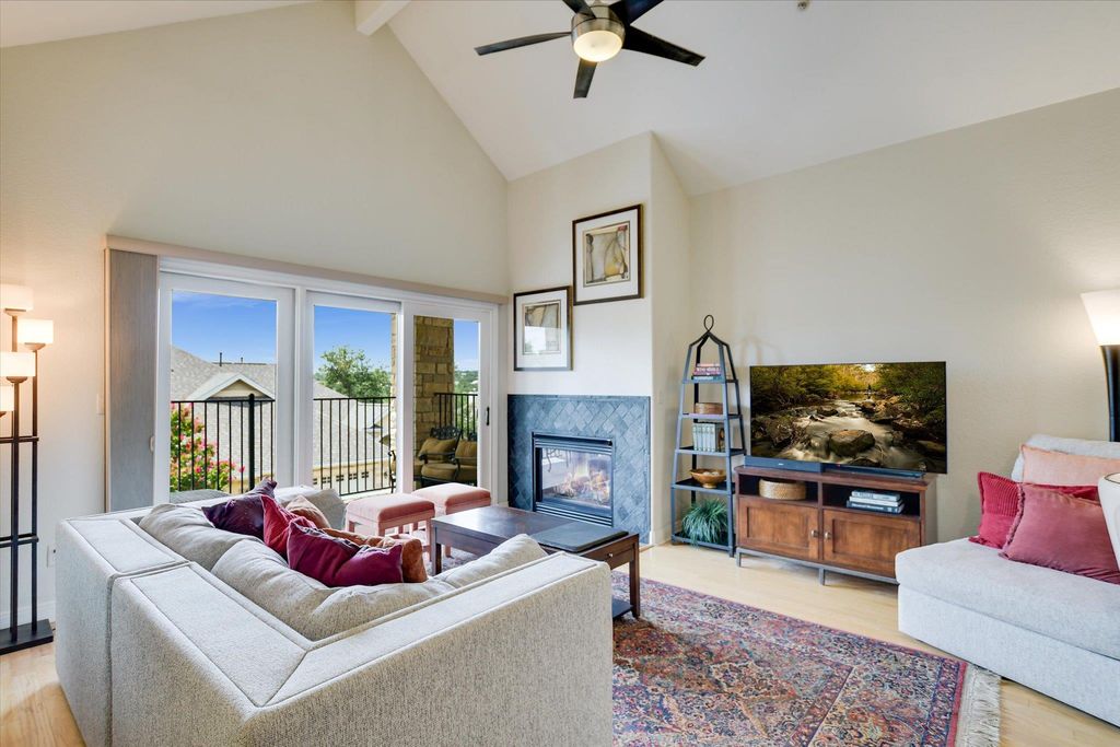10300 Morado CV 805, Austin, TX 78759