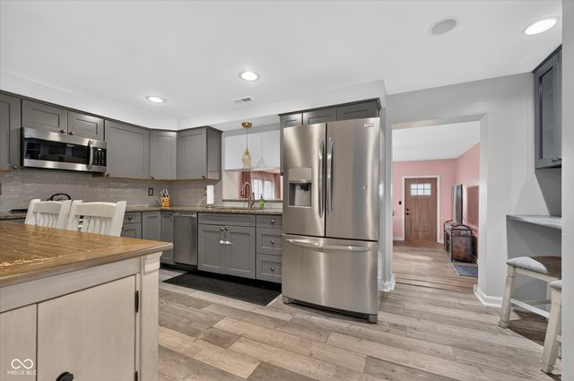 1277 Mount Pleasant East Street, Greenwood, IN 46142