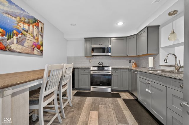 1277 Mount Pleasant East Street, Greenwood, IN 46142