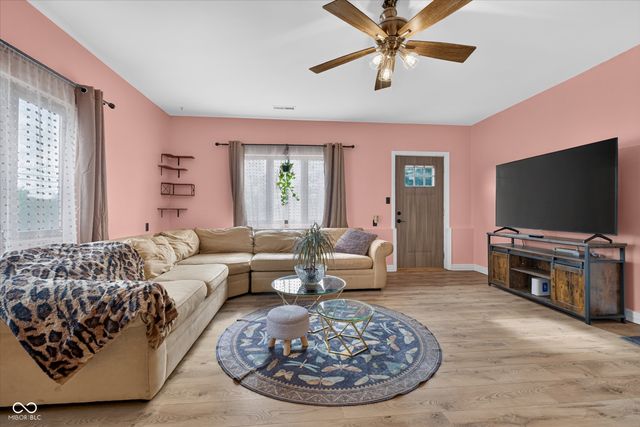 1277 Mount Pleasant East Street, Greenwood, IN 46142