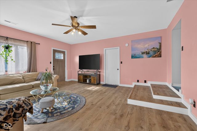 1277 Mount Pleasant East Street, Greenwood, IN 46142