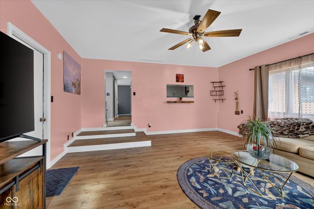 1277 Mount Pleasant East Street, Greenwood, IN 46142