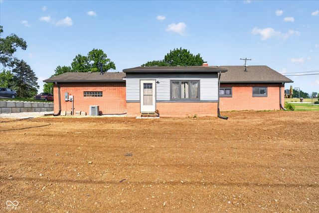 1277 Mount Pleasant East Street, Greenwood, IN 46142
