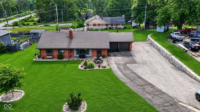 1277 Mount Pleasant East Street, Greenwood, IN 46142