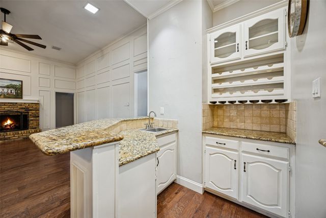 6502 Barclay Lane, Garland, TX 75044