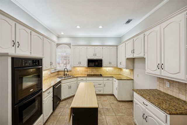 6502 Barclay Lane, Garland, TX 75044