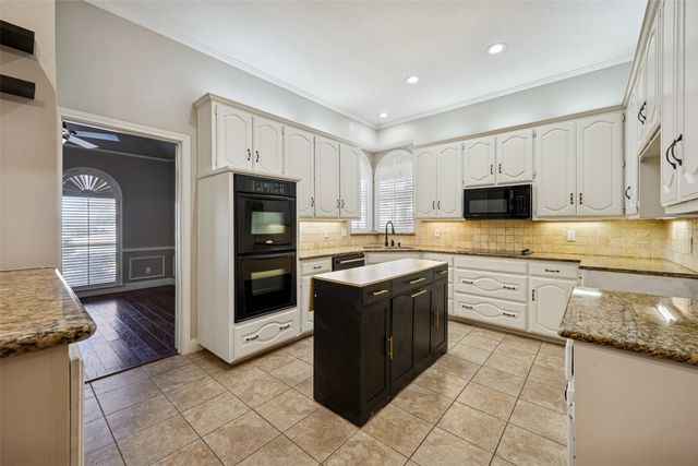 6502 Barclay Lane, Garland, TX 75044