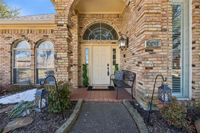 6502 Barclay Lane, Garland, TX 75044