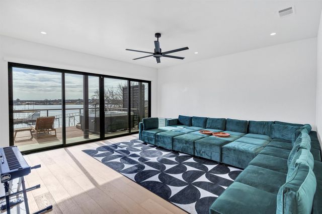 13 Blushing Bride, Graford, TX 76449