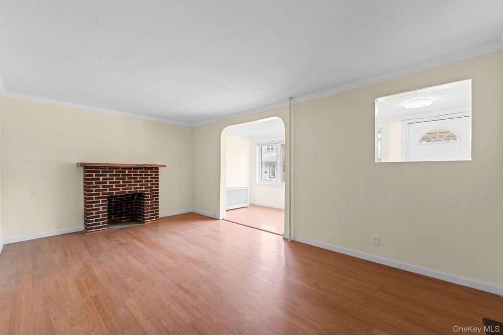 1 Lewis Place, Lynbrook, NY 11563 — photo 5