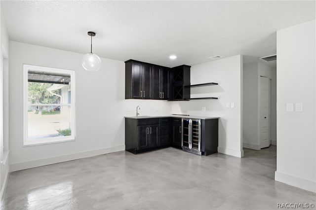 2236 N Watersedge Drive, Crystal River, FL 34429