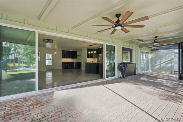 2236 N Watersedge Drive, Crystal River, FL 34429