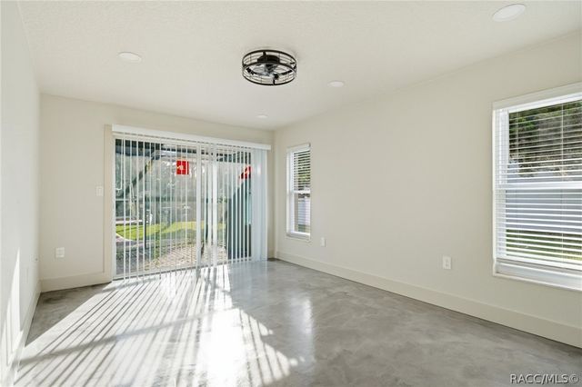 2236 N Watersedge Drive, Crystal River, FL 34429