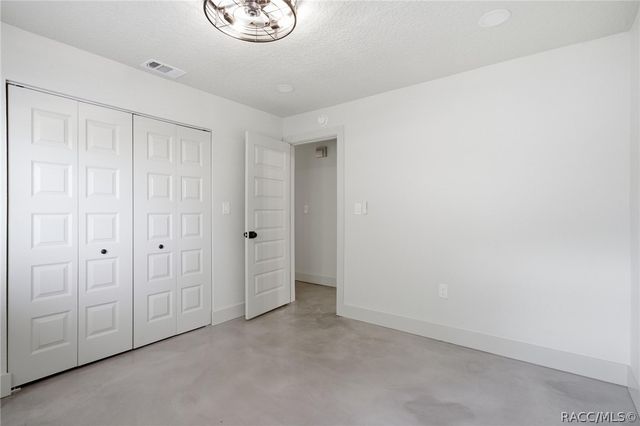 2236 N Watersedge Drive, Crystal River, FL 34429