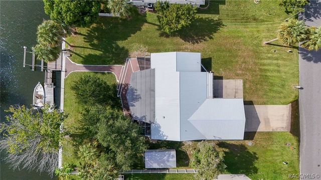 2236 N Watersedge Drive, Crystal River, FL 34429