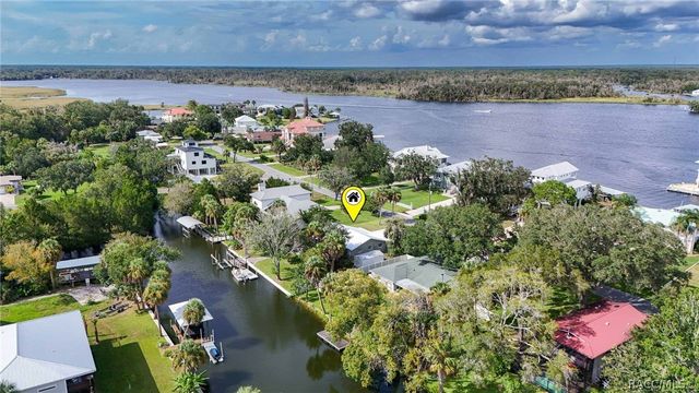 2236 N Watersedge Drive, Crystal River, FL 34429