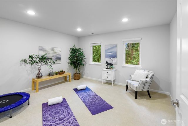 13844 La Vigne Court NE, Bainbridge Island, WA 98110