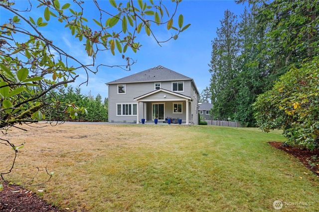 13844 La Vigne Court NE, Bainbridge Island, WA 98110